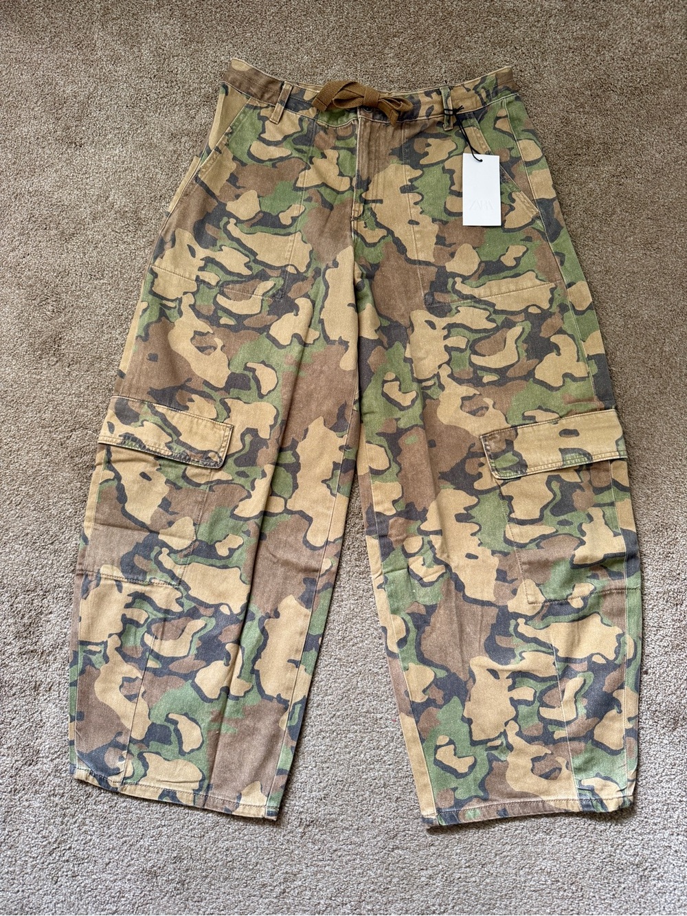 Zara Women’s Cargo Pants